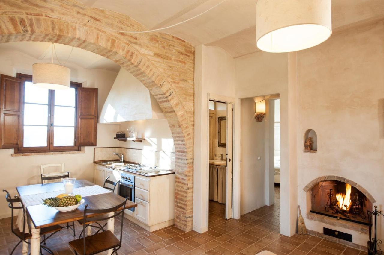 San Giovanni In Poggio Монтерони-д'Арбия Экстерьер фото